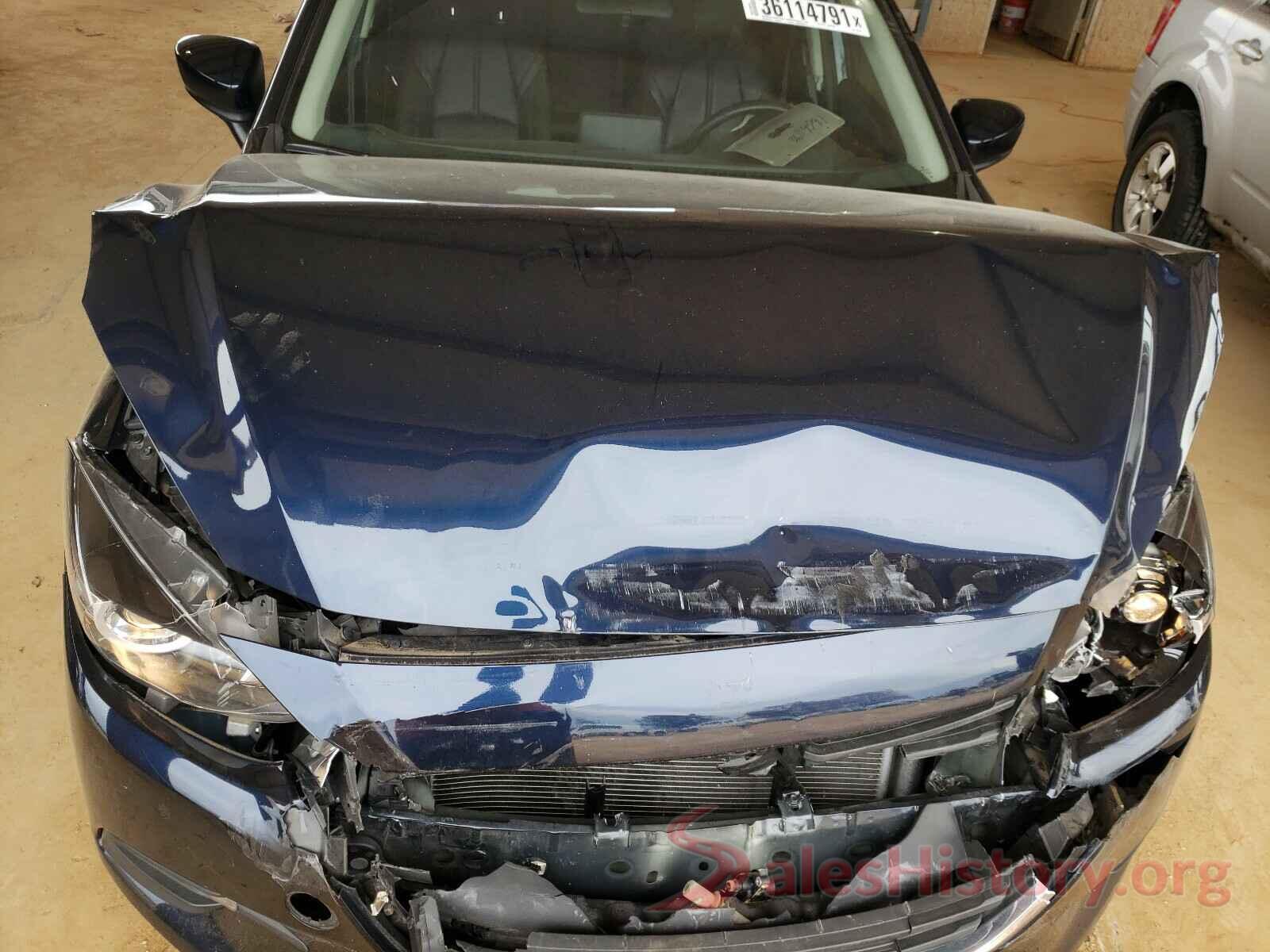 3MZBN1V38JM241769 2018 MAZDA 3