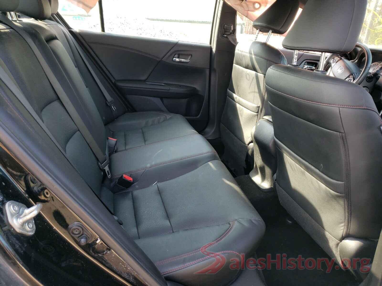 1HGCR2F1XHA025719 2017 HONDA ACCORD