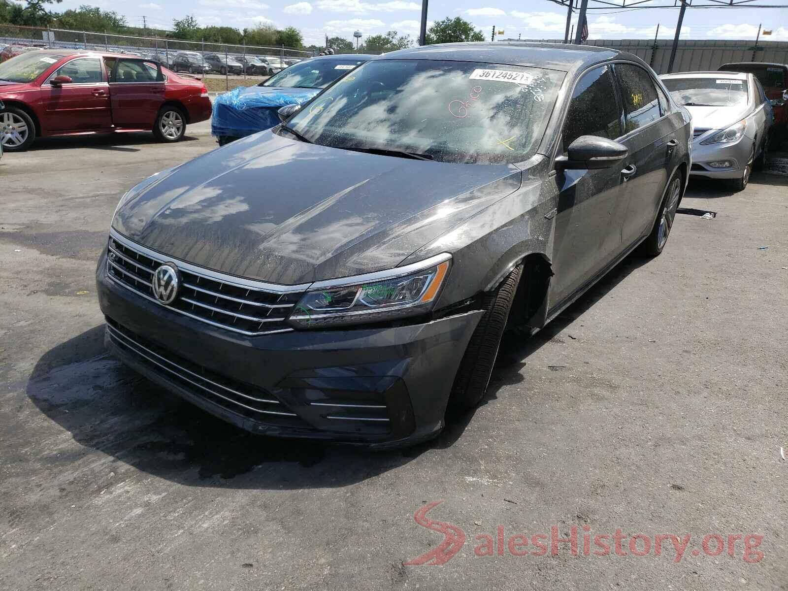 1VWAA7A33JC011719 2018 VOLKSWAGEN PASSAT