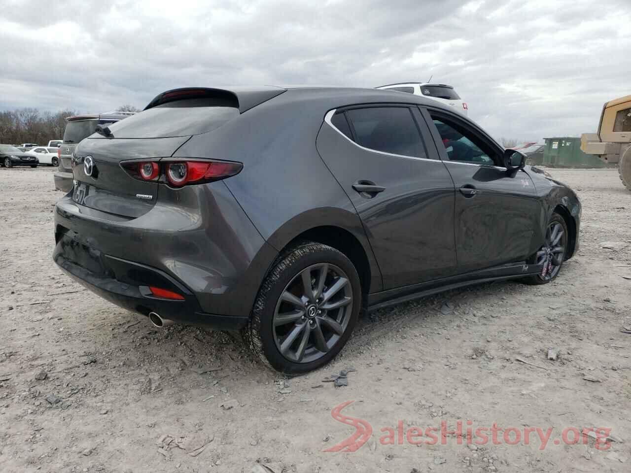 JM1BPAKLXM1320699 2021 MAZDA 3