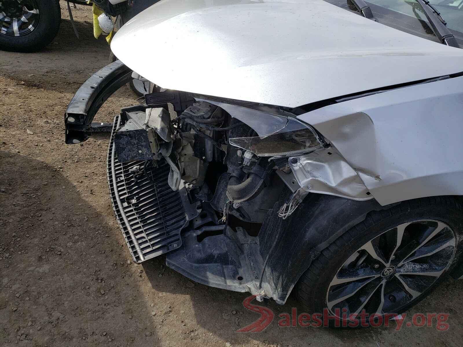 5YFBURHE1HP614641 2017 TOYOTA COROLLA