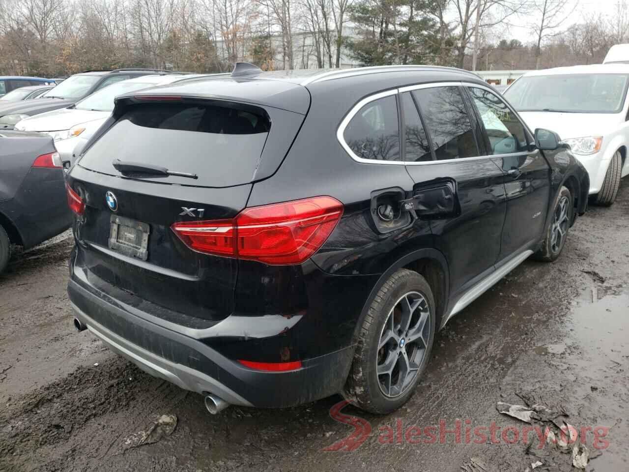 WBXHT3C33J5K31712 2018 BMW X1