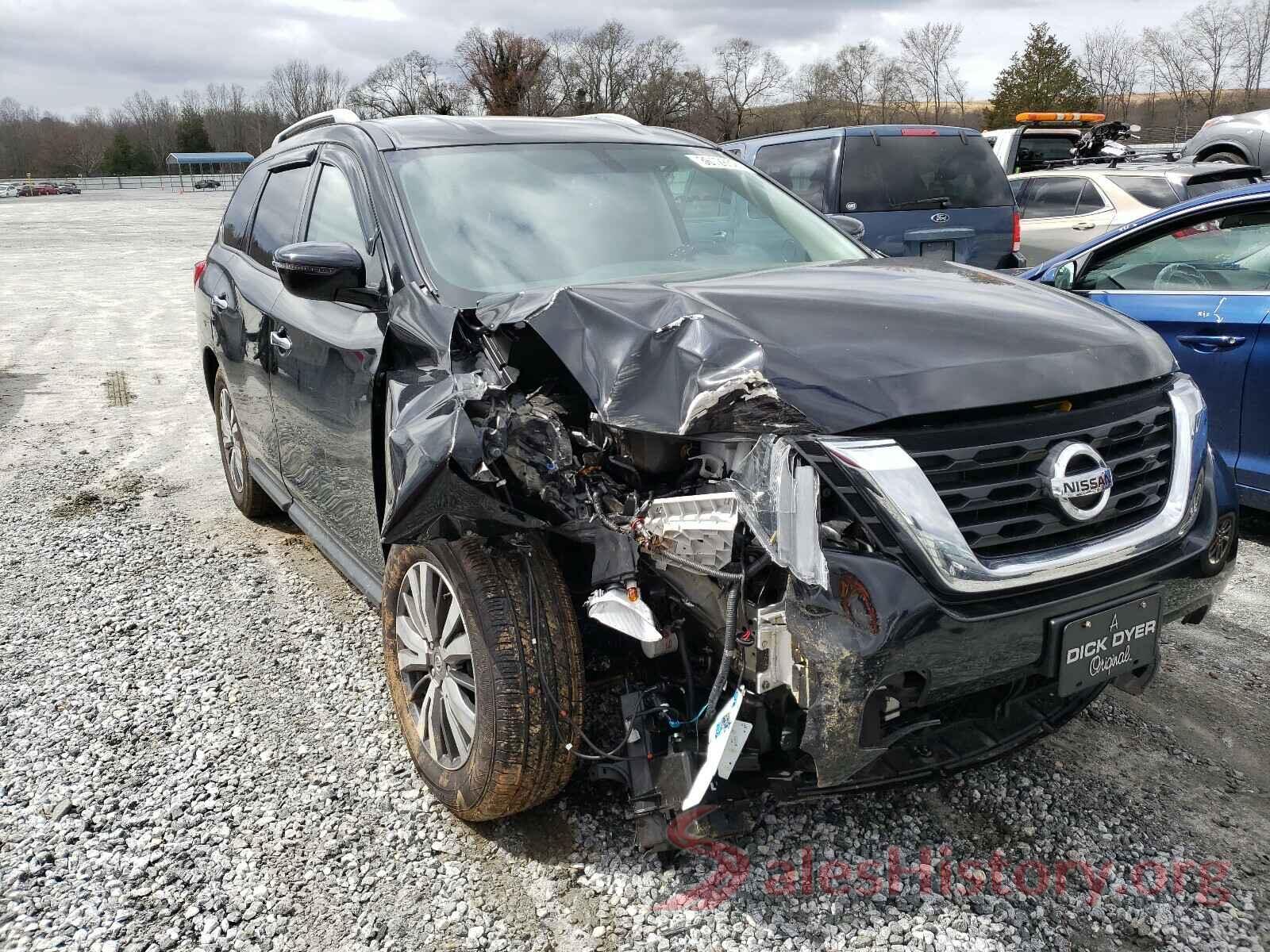 5N1DR2MM9HC685699 2017 NISSAN PATHFINDER