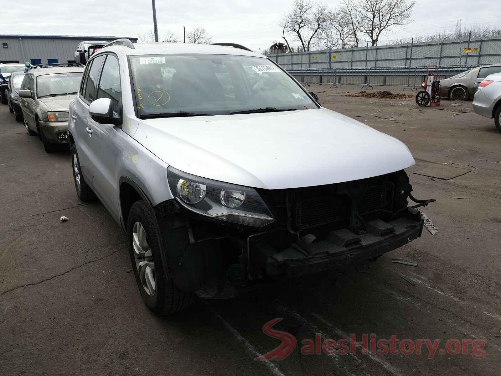 WVGBV7AX0GW586619 2016 VOLKSWAGEN TIGUAN