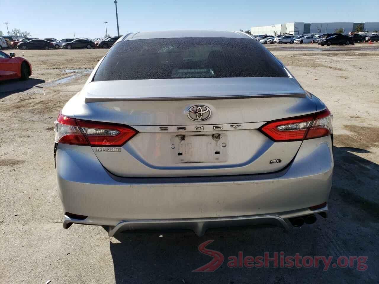 4T1B11HK9JU041895 2018 TOYOTA CAMRY