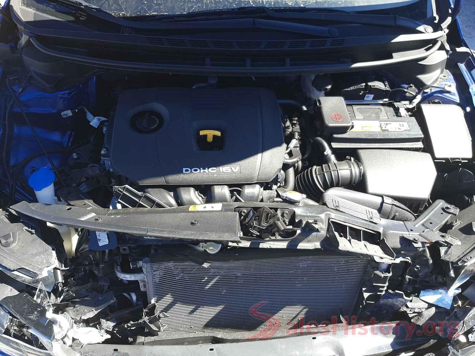 3KPFK4A7XJE256808 2018 KIA FORTE