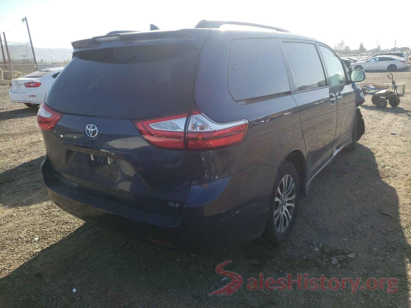 5TDYZ3DC7KS992135 2019 TOYOTA SIENNA