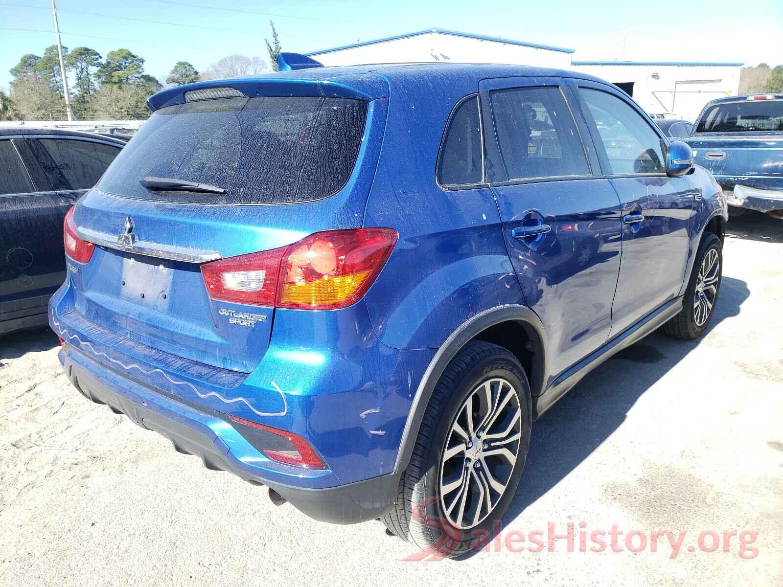 JA4AP3AU0JZ006004 2018 MITSUBISHI OUTLANDER