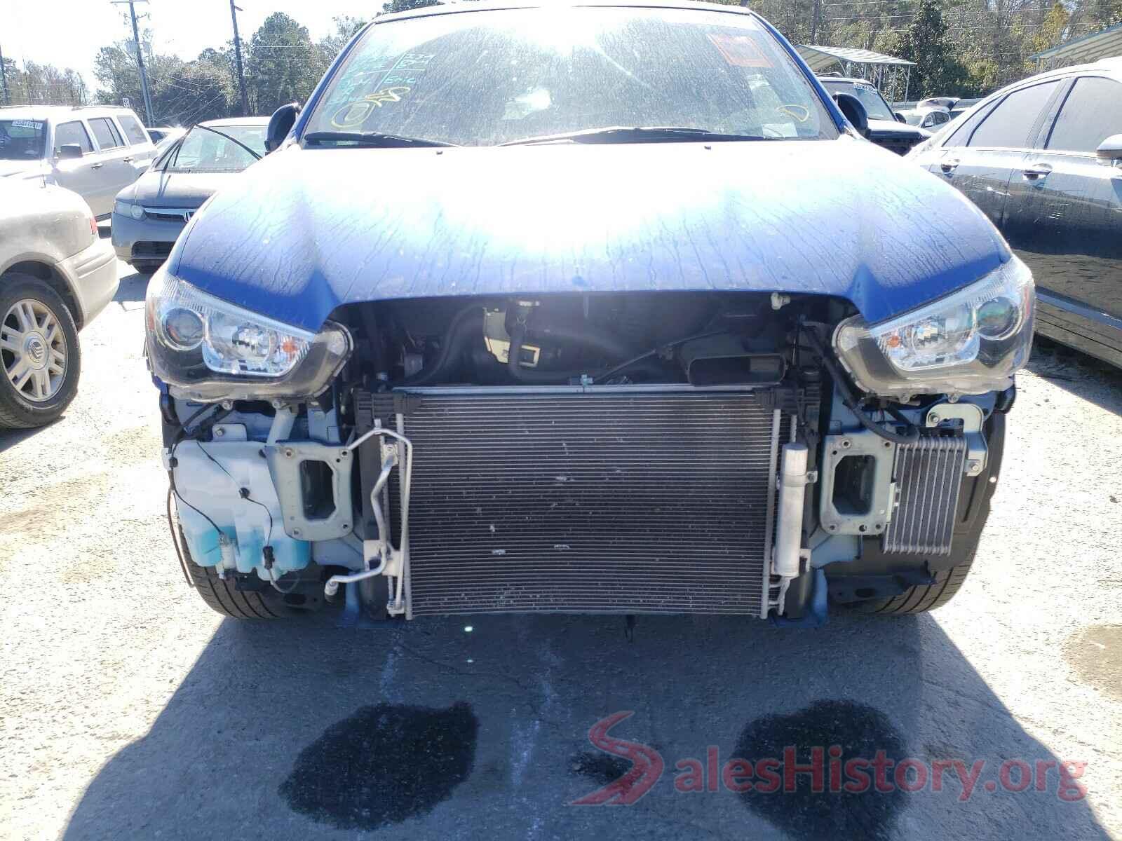 JA4AP3AU0JZ006004 2018 MITSUBISHI OUTLANDER