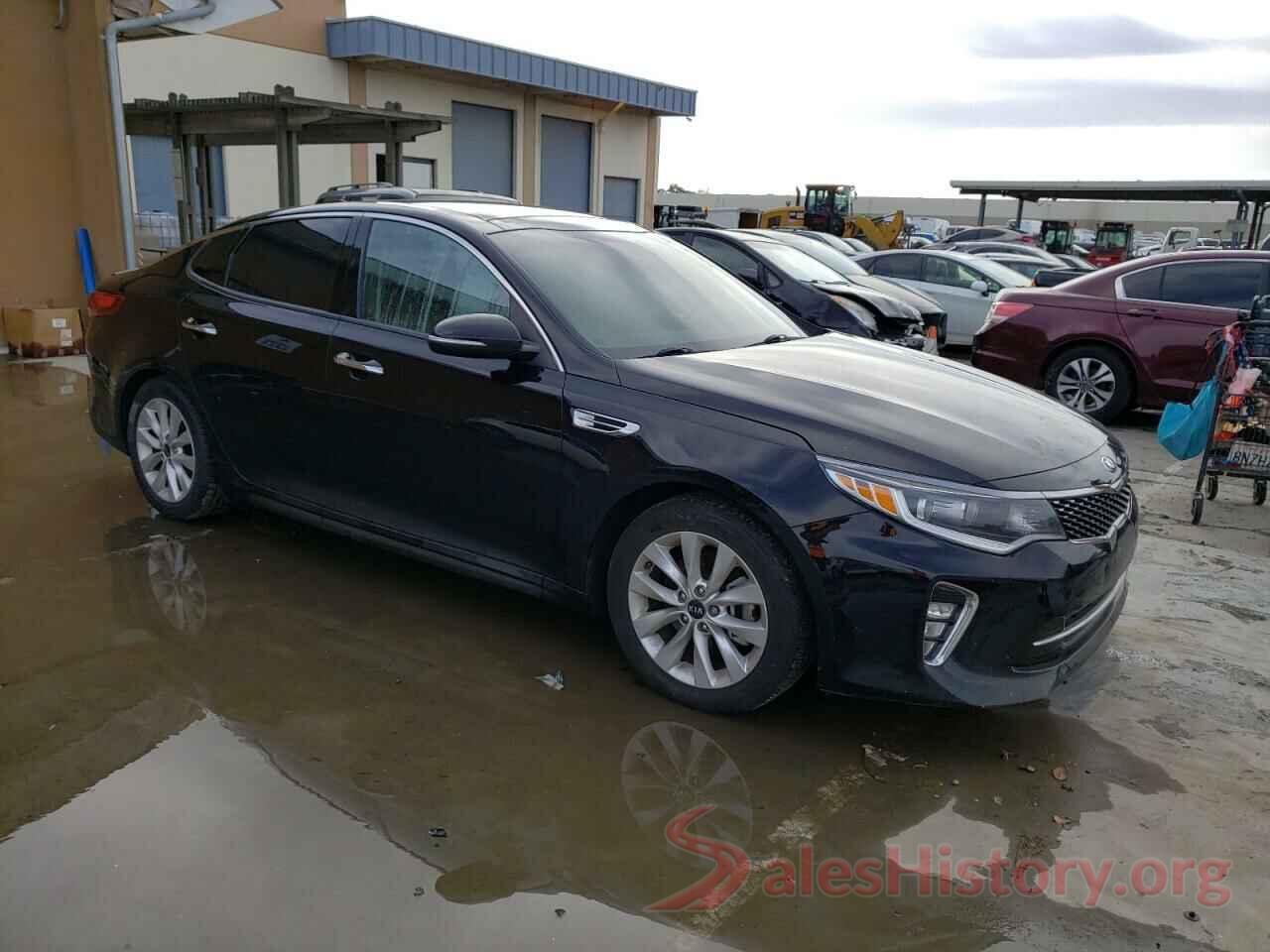 5XXGT4L34JG245631 2018 KIA OPTIMA