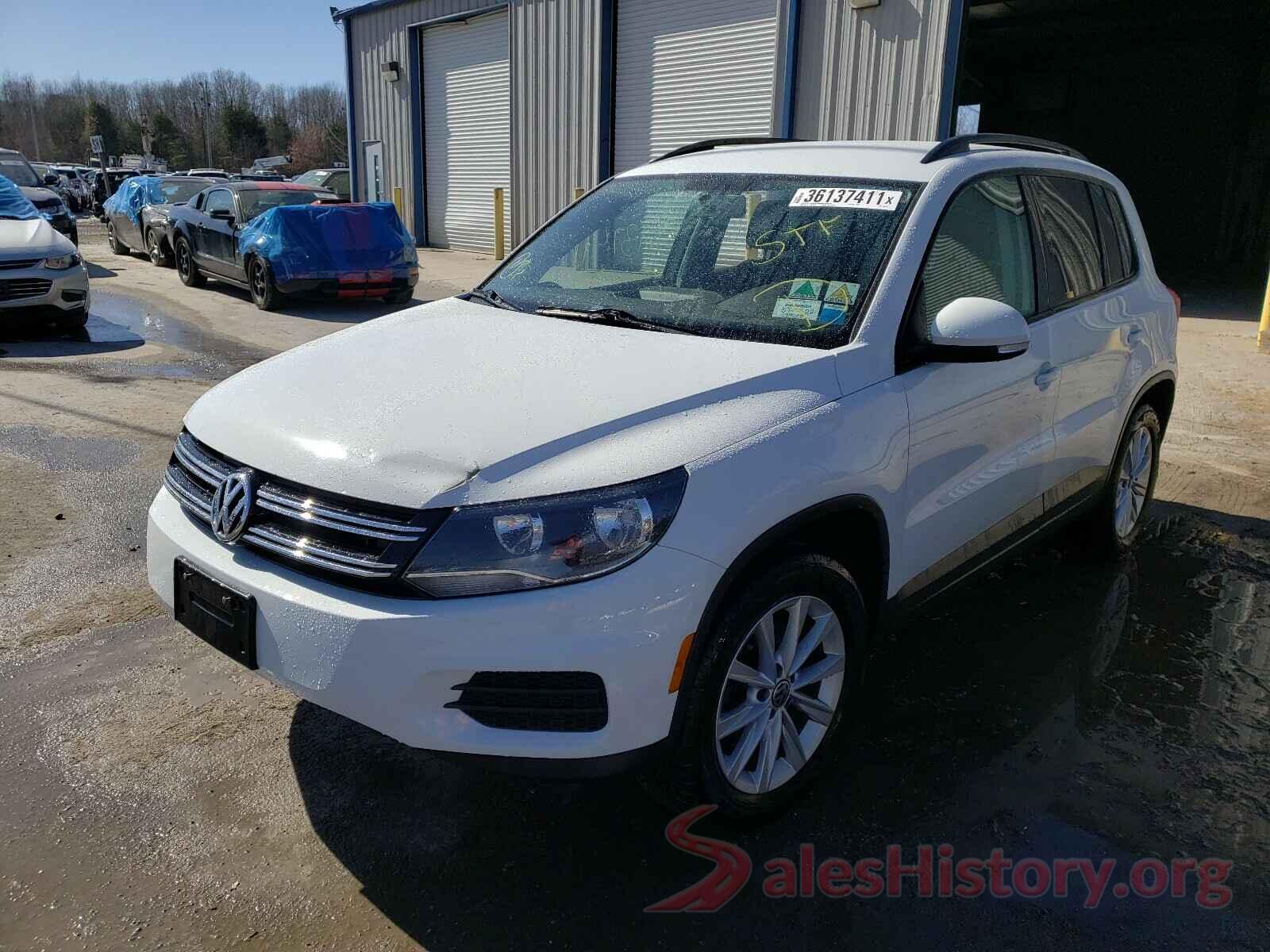 WVGBV7AX7HK050789 2017 VOLKSWAGEN TIGUAN