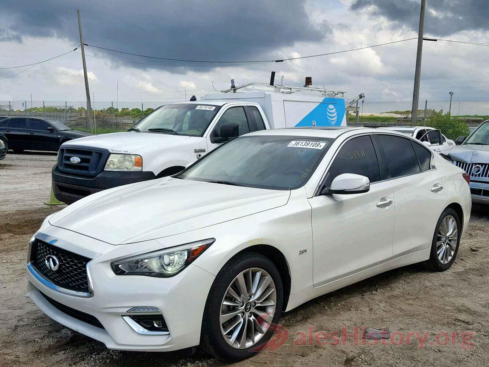 JN1CV7APXJM240107 2018 INFINITI Q50