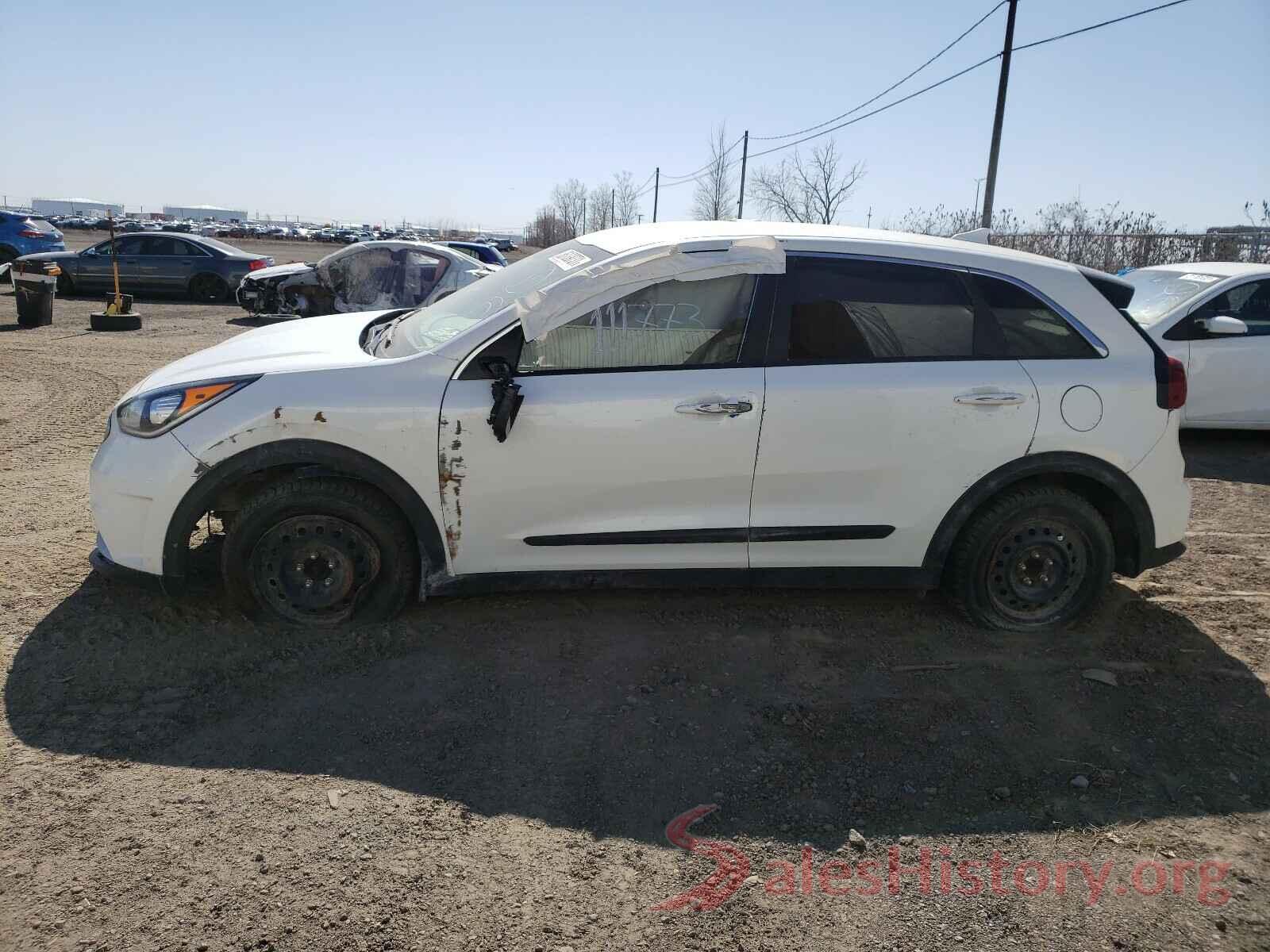 KNDCB3LC8K5281159 2019 KIA NIRO