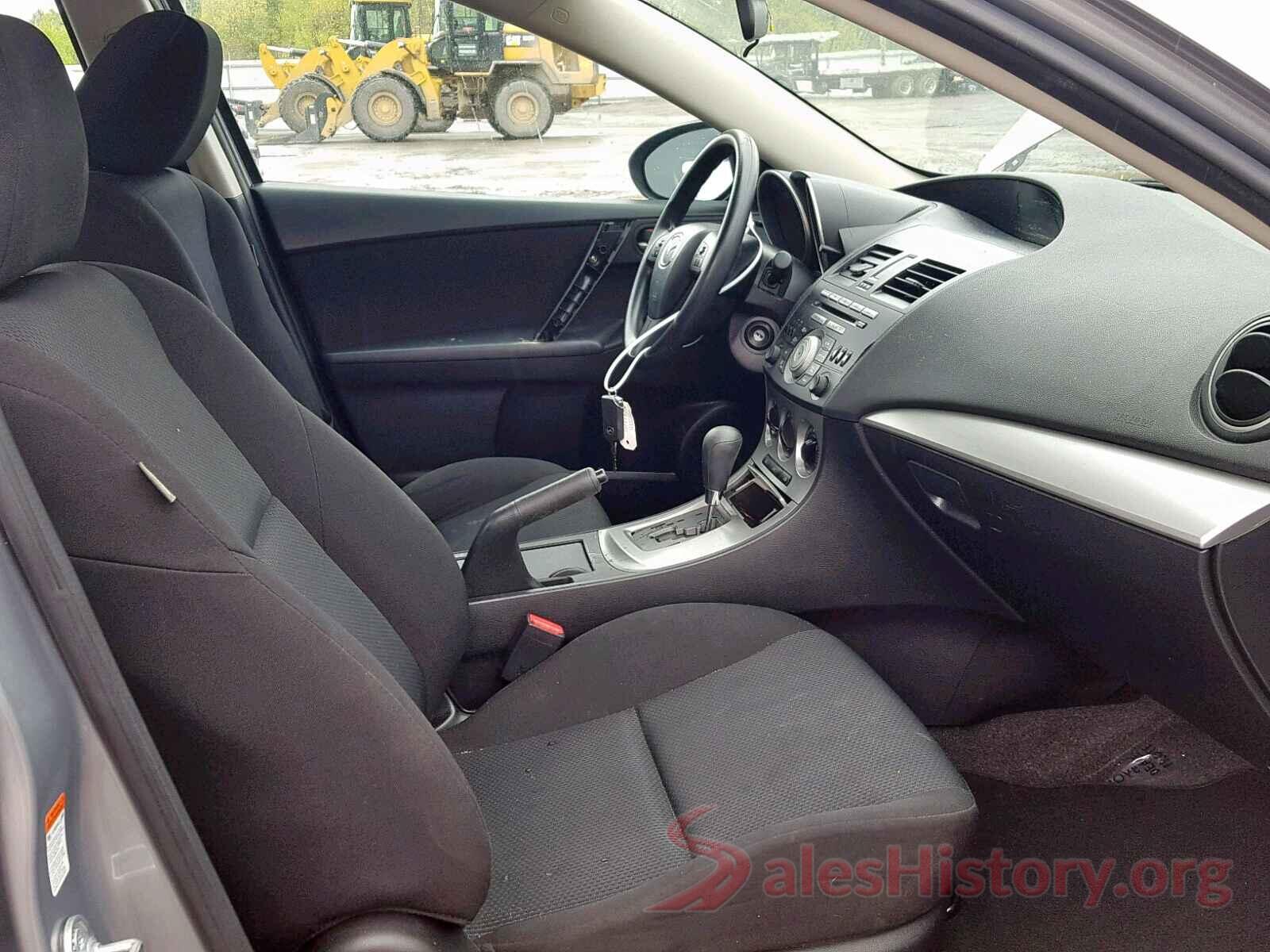 JM1BL1VG9B1418243 2011 MAZDA 3