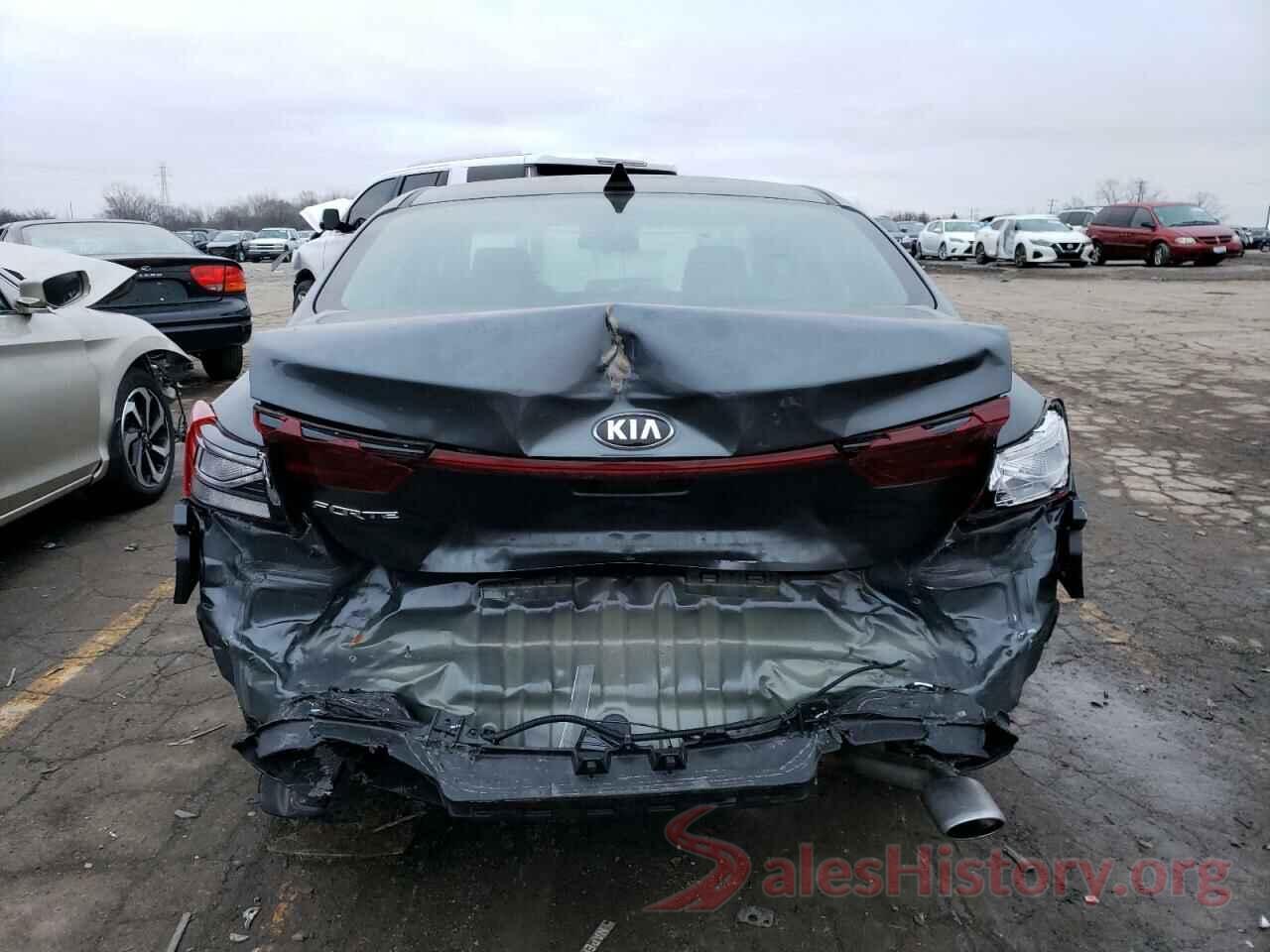 3KPF24AD2ME398435 2021 KIA FORTE