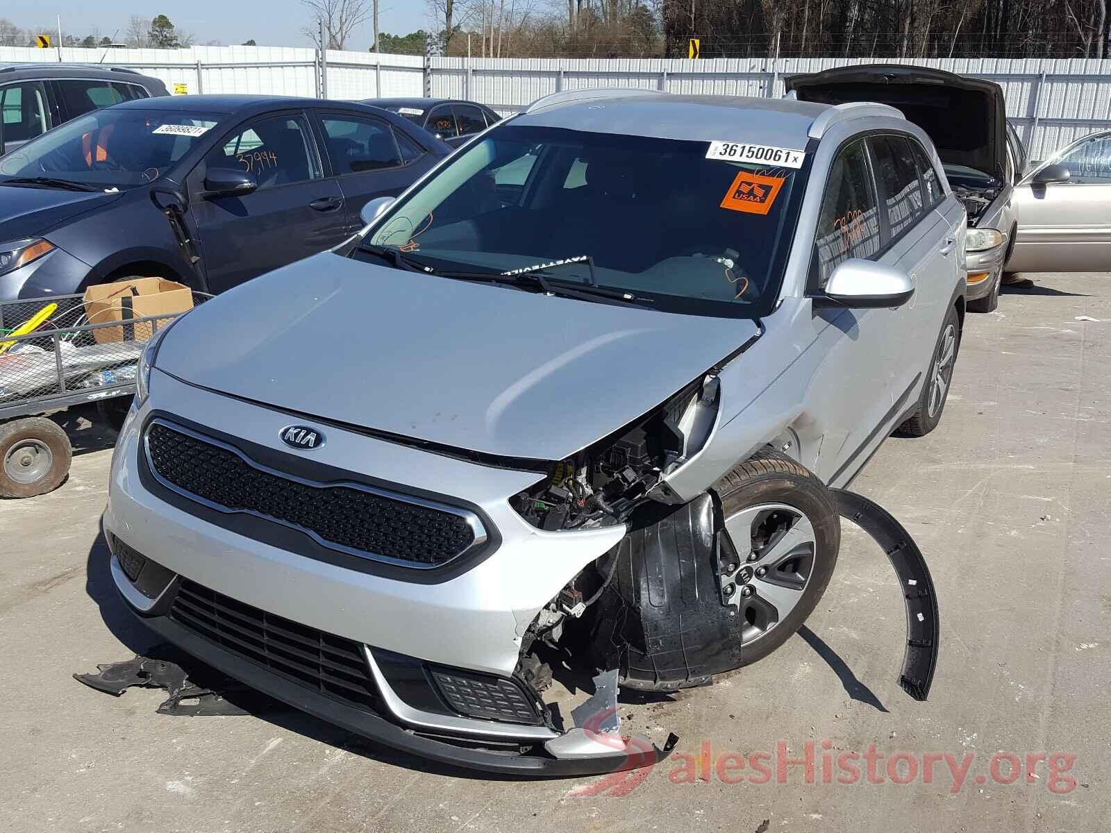 KNDCB3LC5H5071398 2017 KIA NIRO