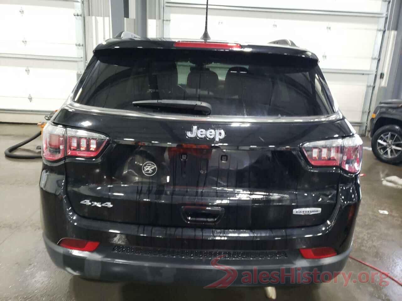 3C4NJDBBXKT599827 2019 JEEP COMPASS