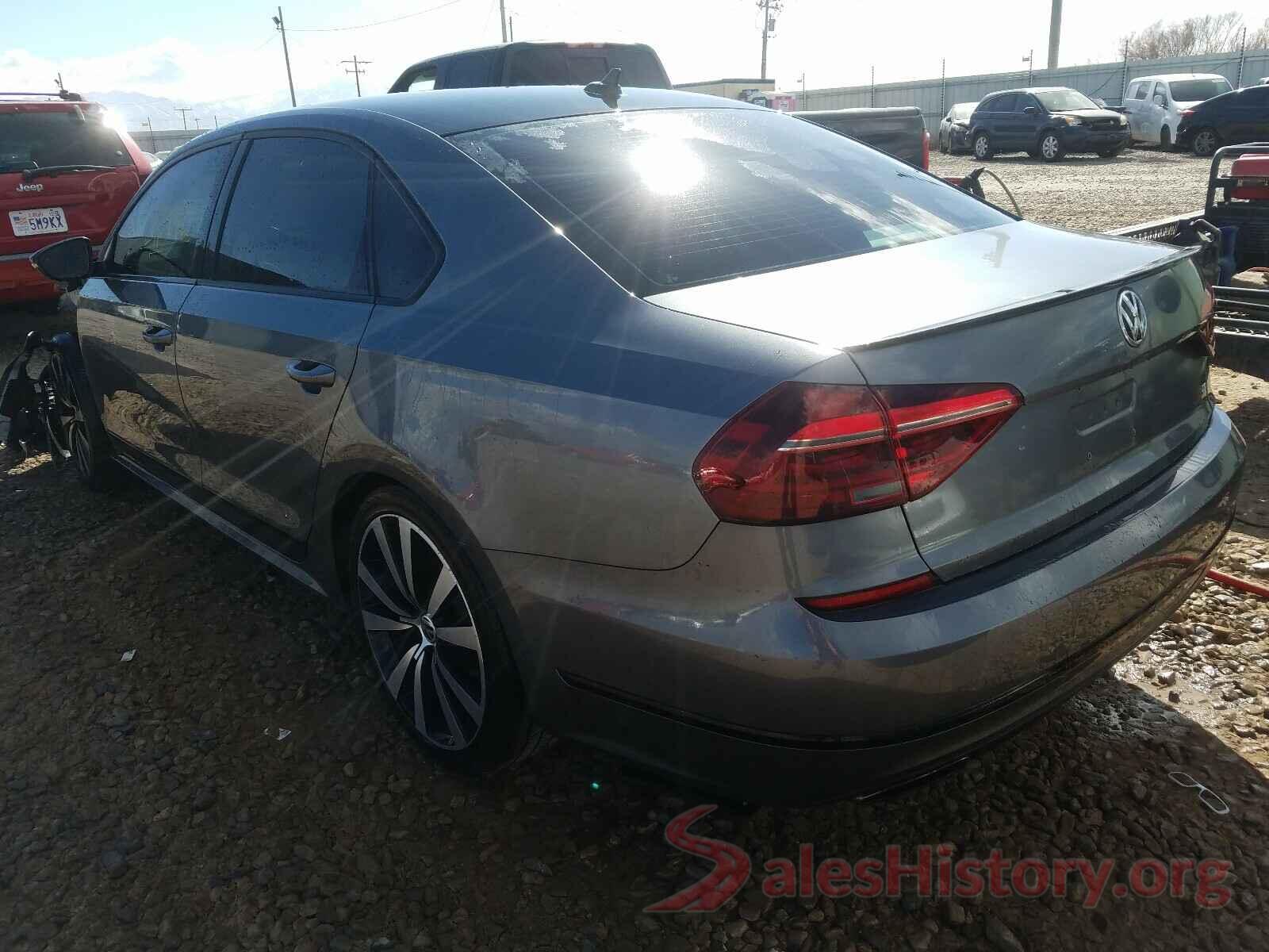 1VWJM7A38JC052239 2018 VOLKSWAGEN PASSAT