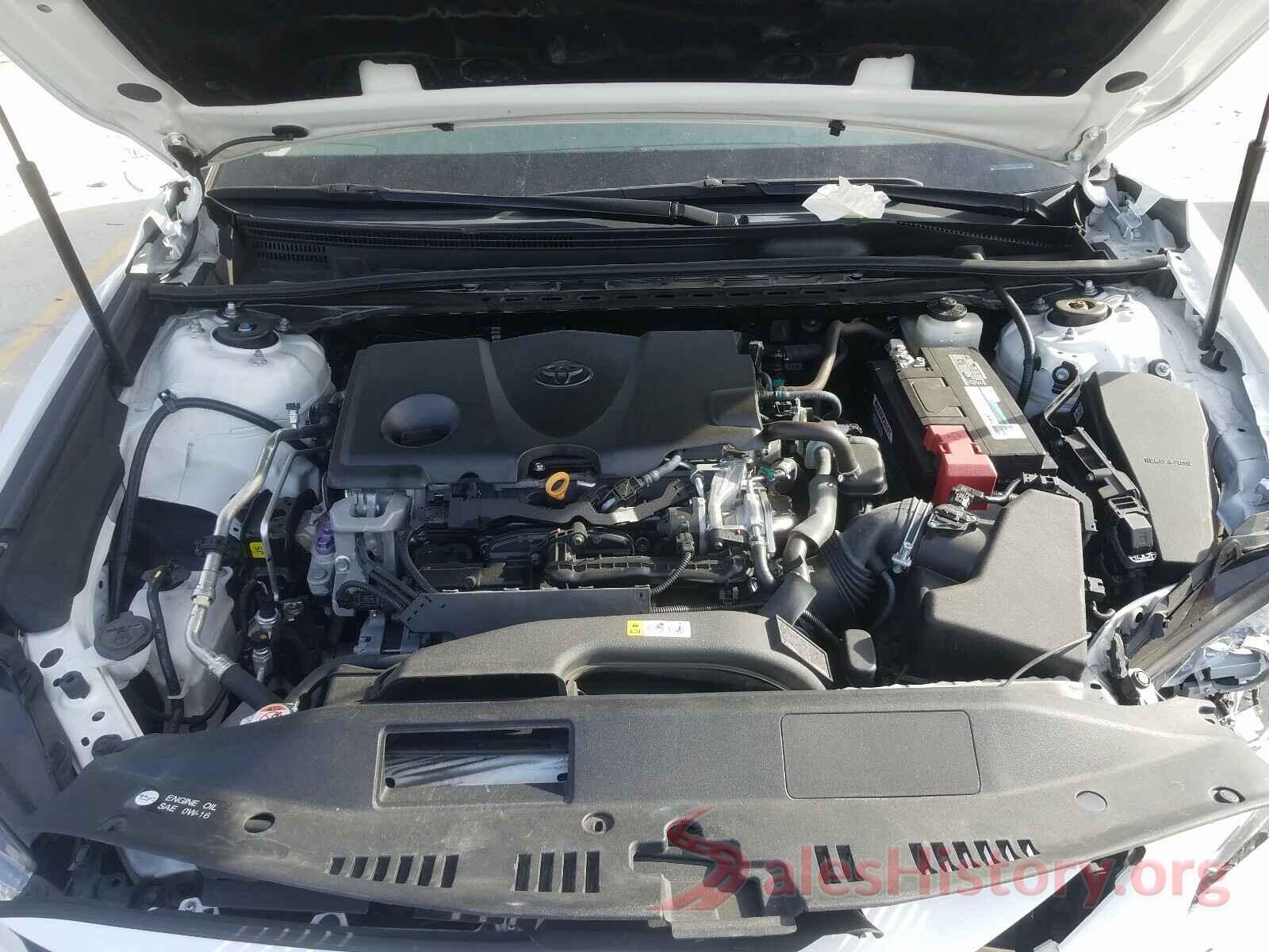 4T1B11HK5JU588355 2018 TOYOTA CAMRY