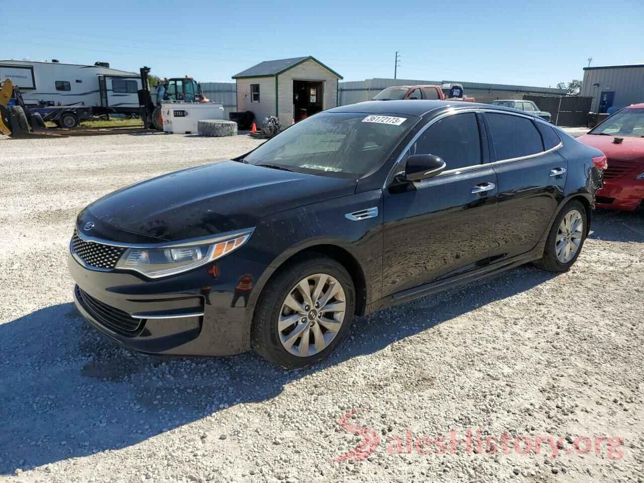 5XXGU4L39JG180157 2018 KIA OPTIMA