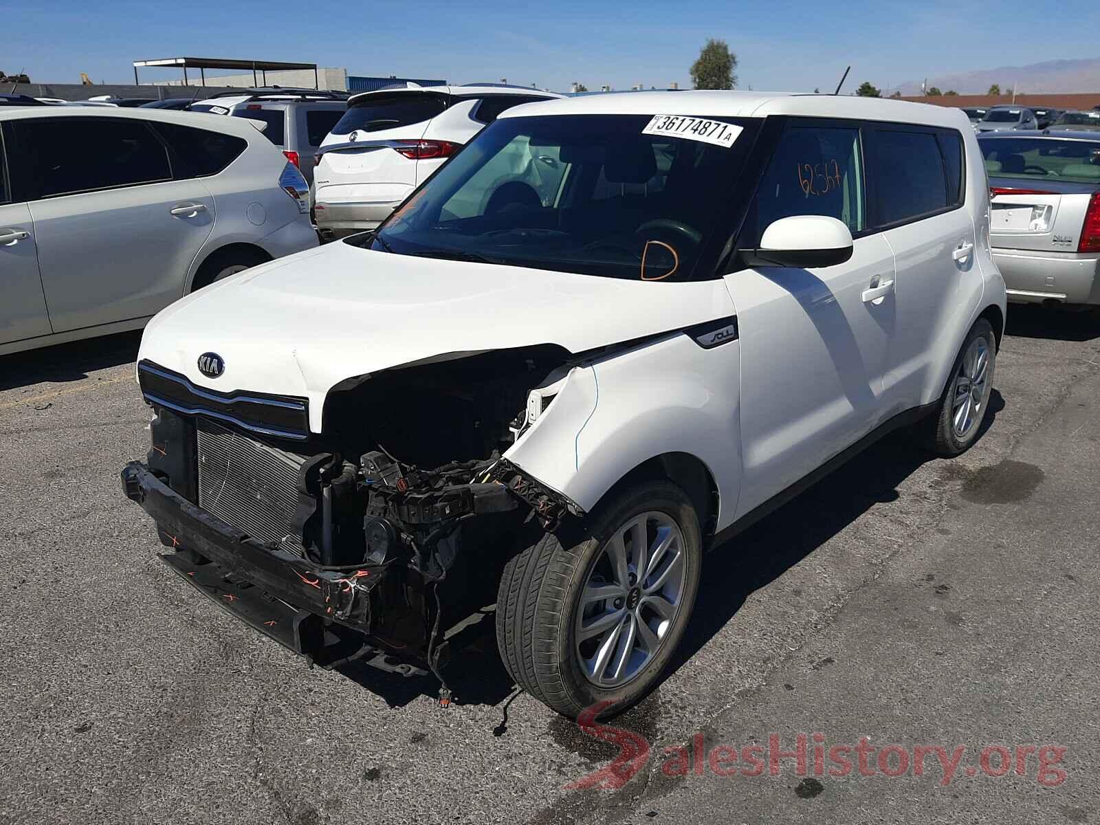 KNDJP3A57J7550364 2018 KIA SOUL