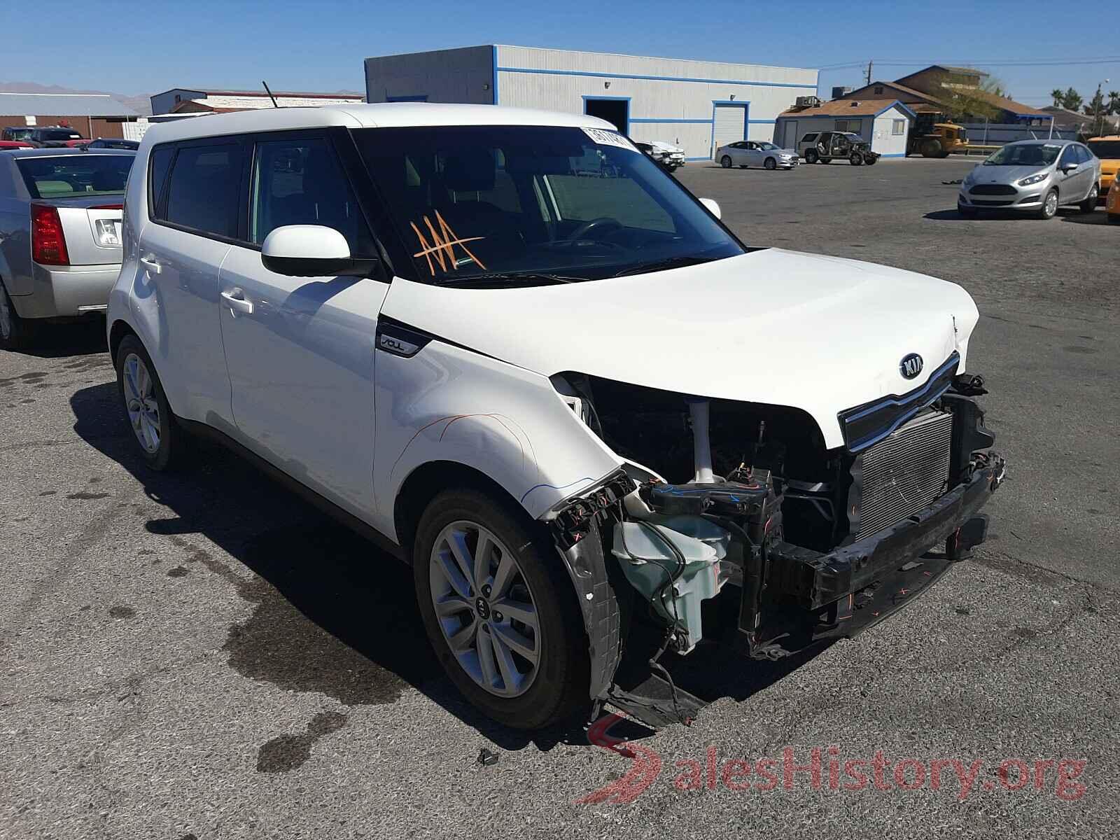 KNDJP3A57J7550364 2018 KIA SOUL