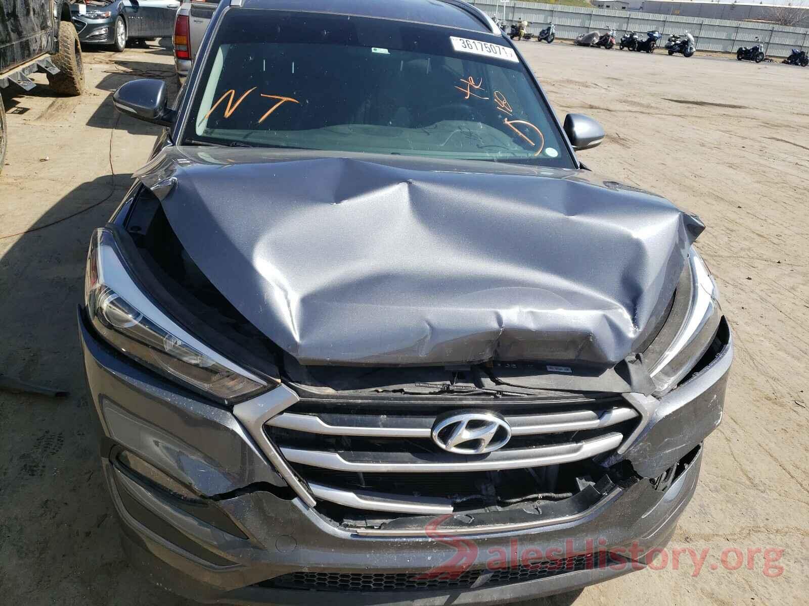 KM8J33A48JU675129 2018 HYUNDAI TUCSON