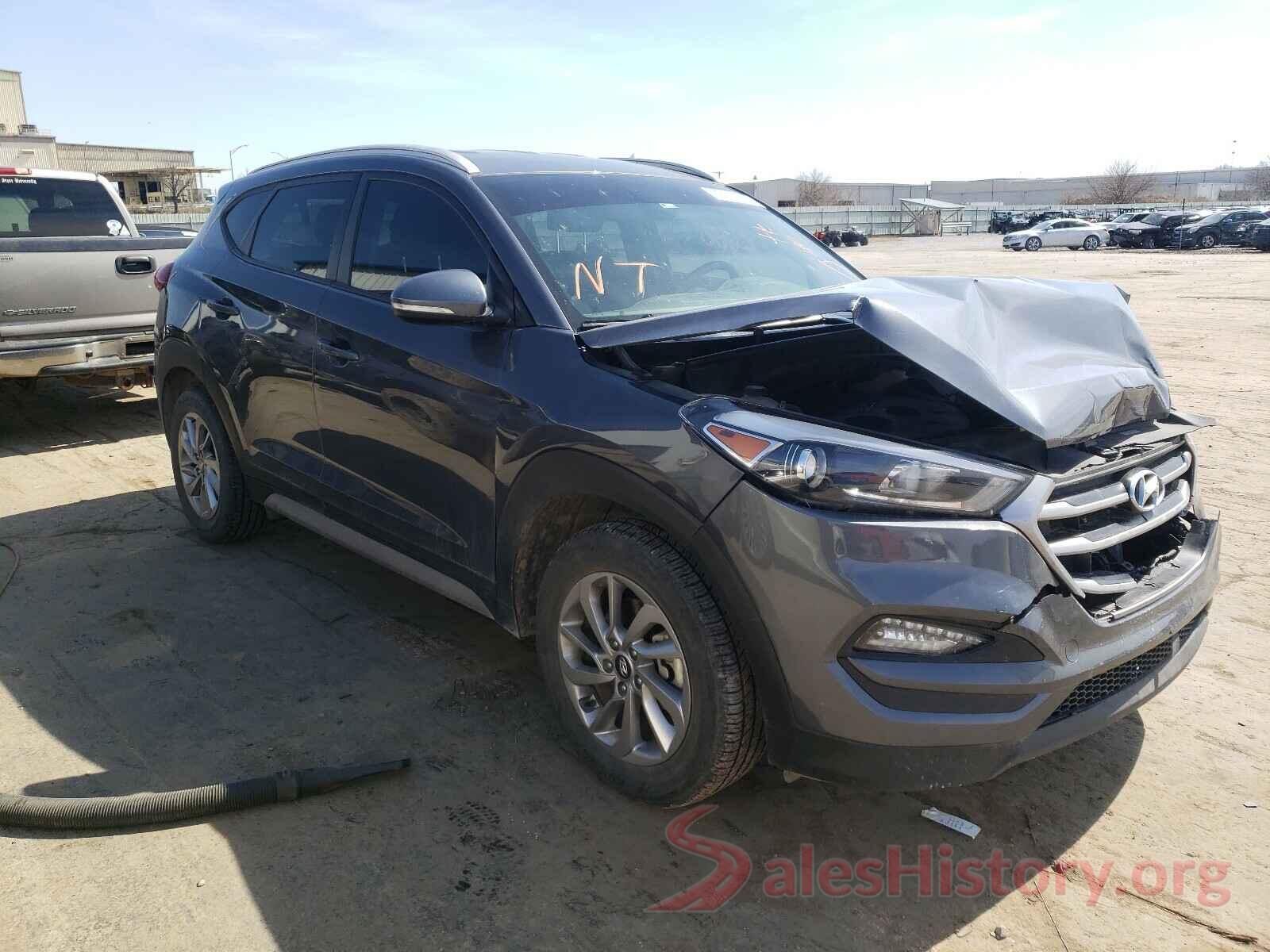 KM8J33A48JU675129 2018 HYUNDAI TUCSON