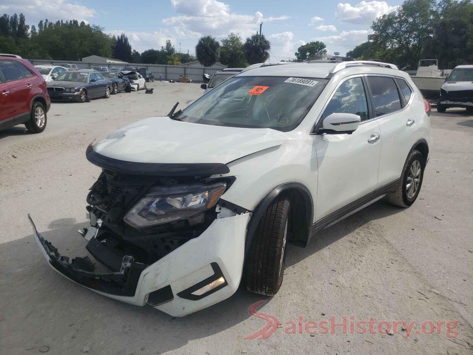 KNMAT2MT2HP578034 2017 NISSAN ROGUE