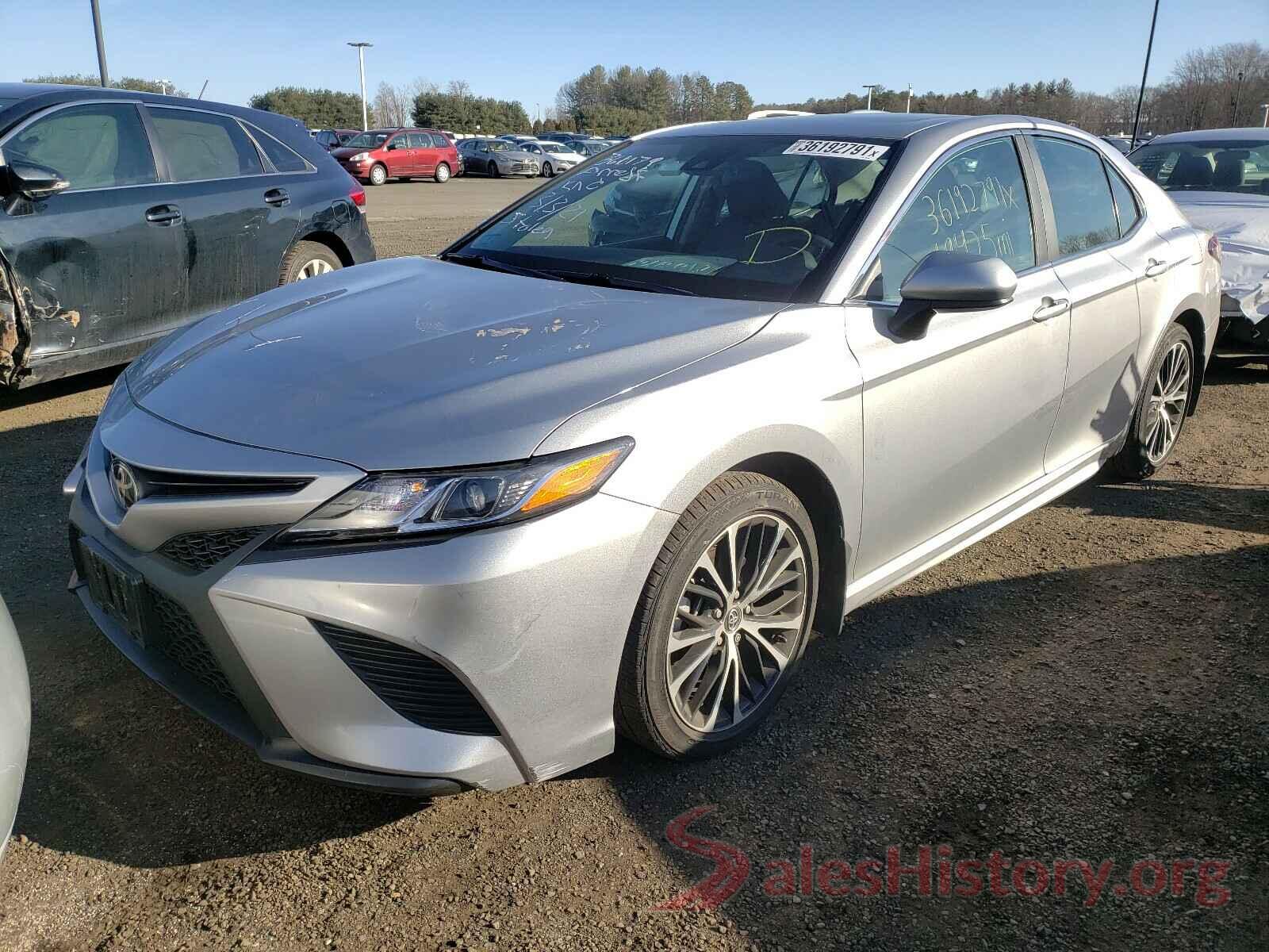 4T1B11HK4KU168748 2019 TOYOTA CAMRY