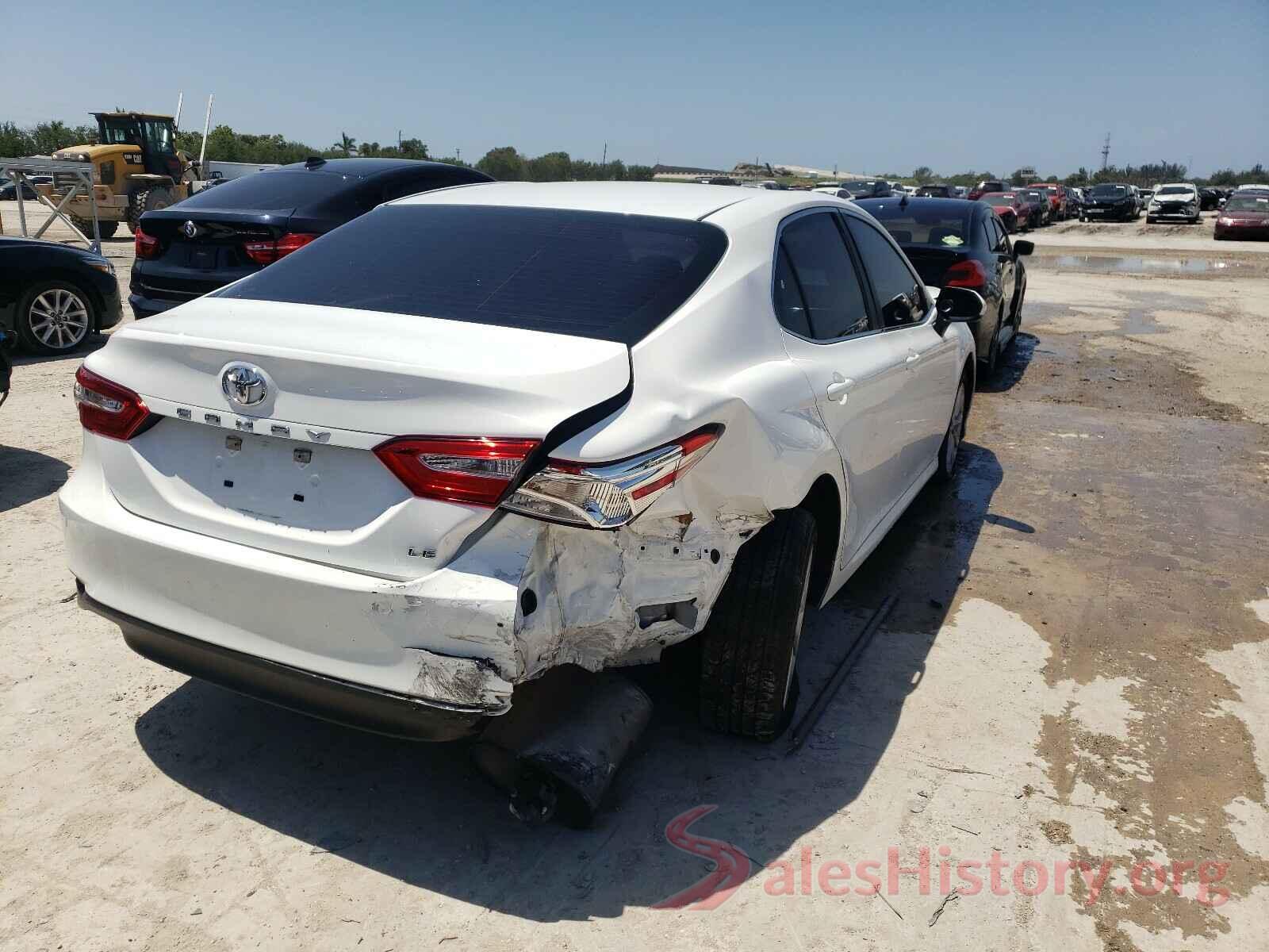 4T1B11HK0JU551231 2018 TOYOTA CAMRY