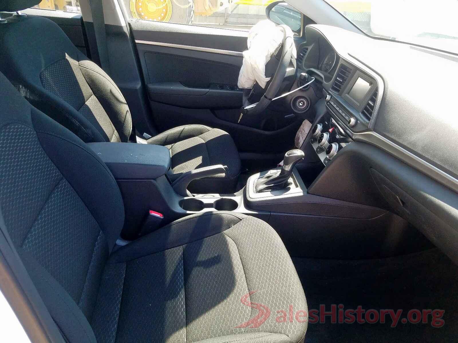 5NPD74LF7KH430005 2019 HYUNDAI ELANTRA