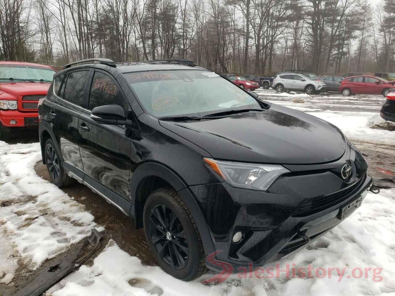 2T3RFREV9JW827359 2018 TOYOTA RAV4