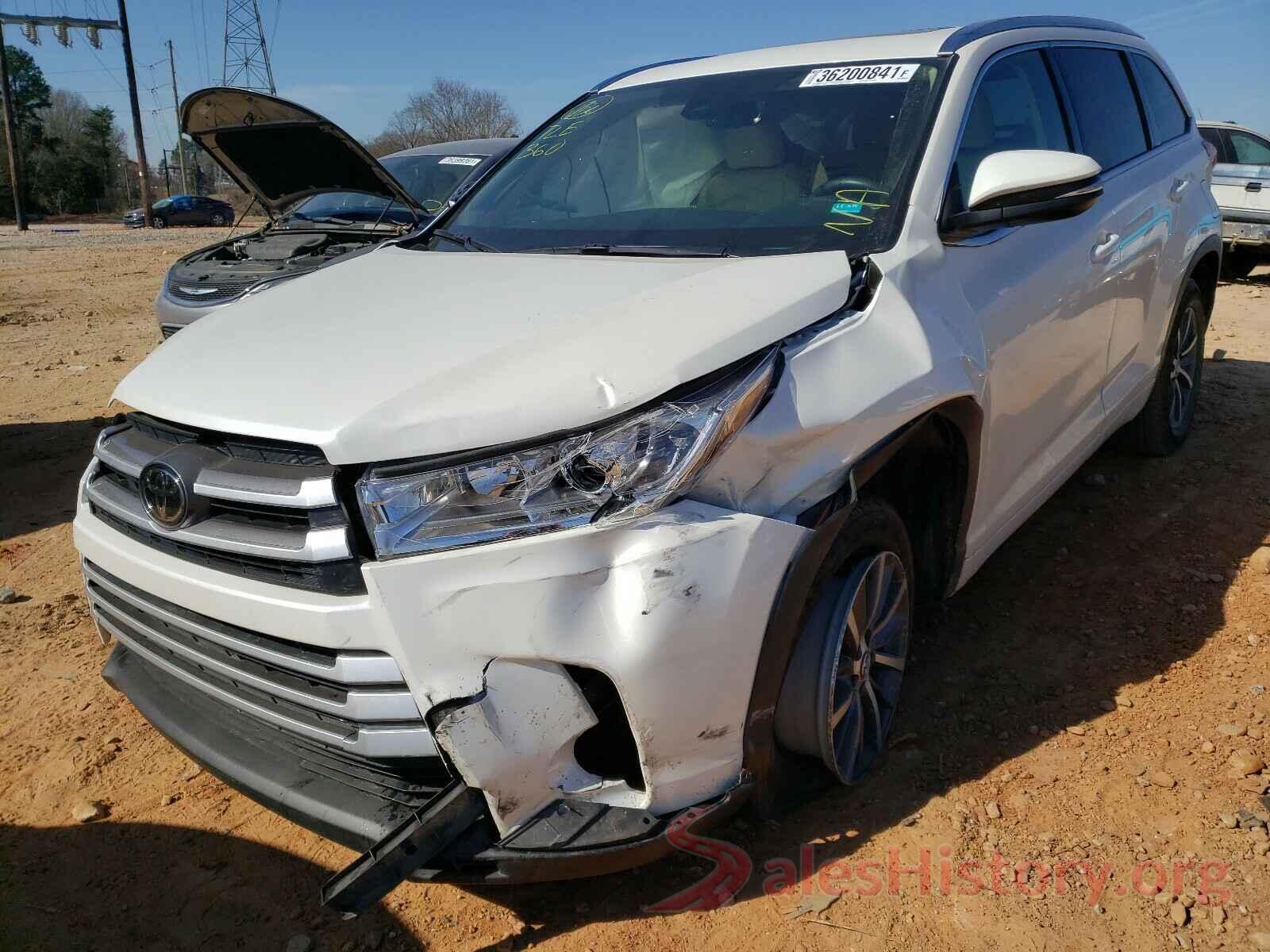 5TDKZRFH1JS547681 2018 TOYOTA HIGHLANDER