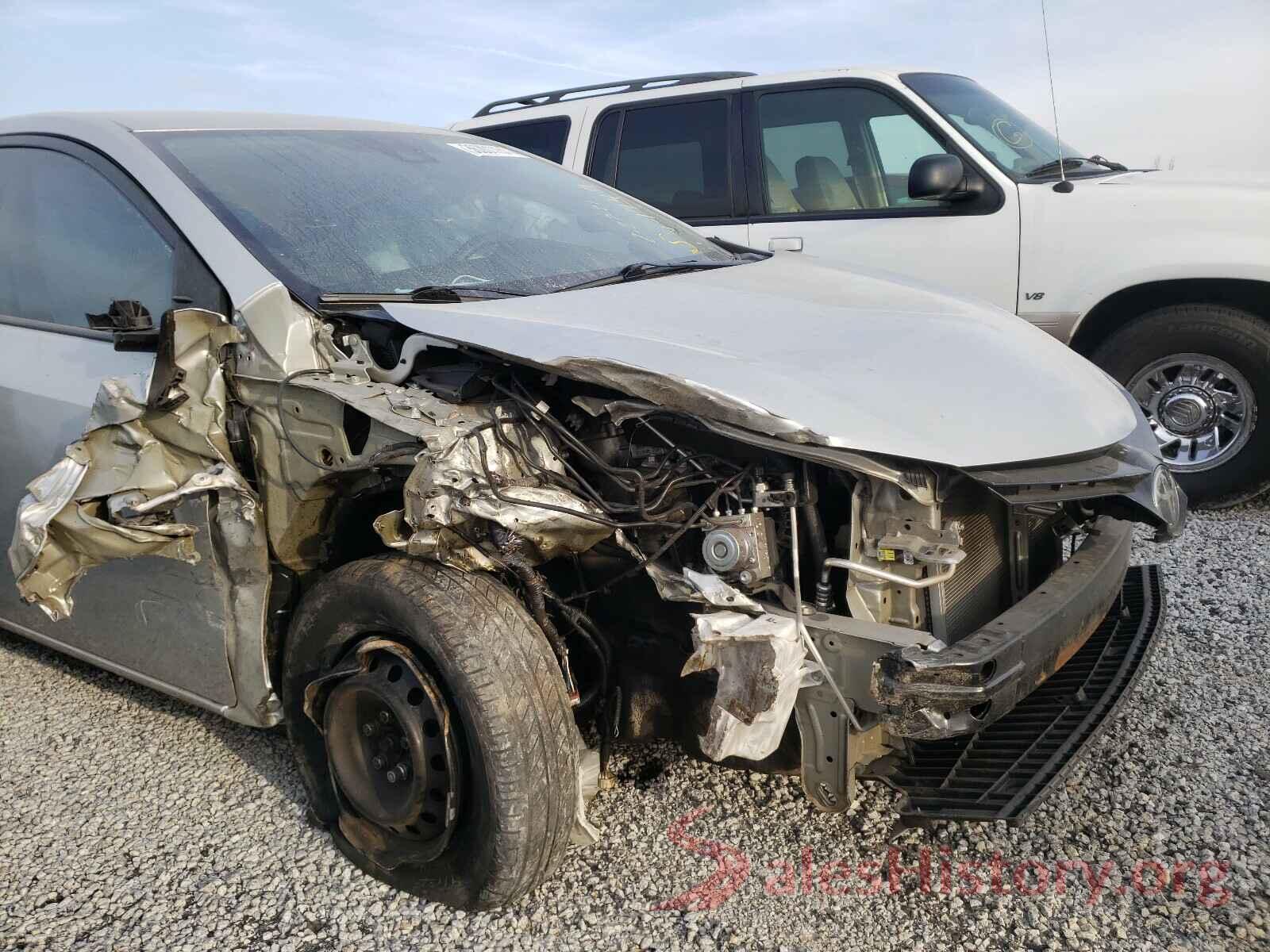 5YFBURHE7JP821749 2018 TOYOTA COROLLA