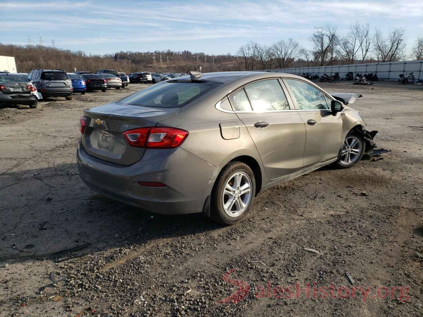 1G1BE5SM4J7231332 2018 CHEVROLET CRUZE