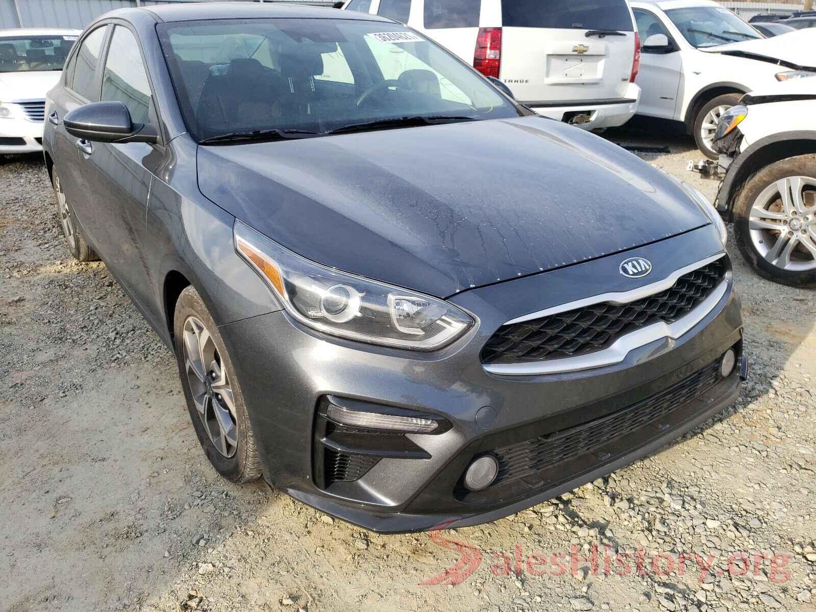 3KPF24AD3KE105784 2019 KIA FORTE