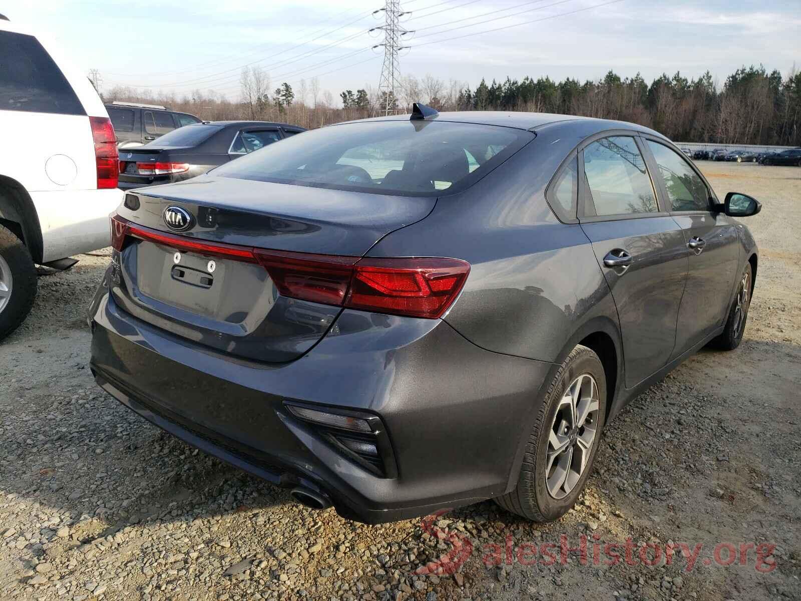 3KPF24AD3KE105784 2019 KIA FORTE