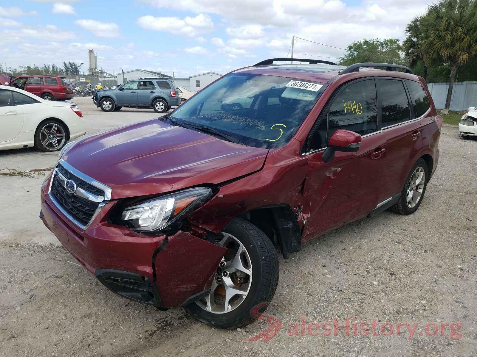 JF2SJAWC2HH561246 2017 SUBARU FORESTER