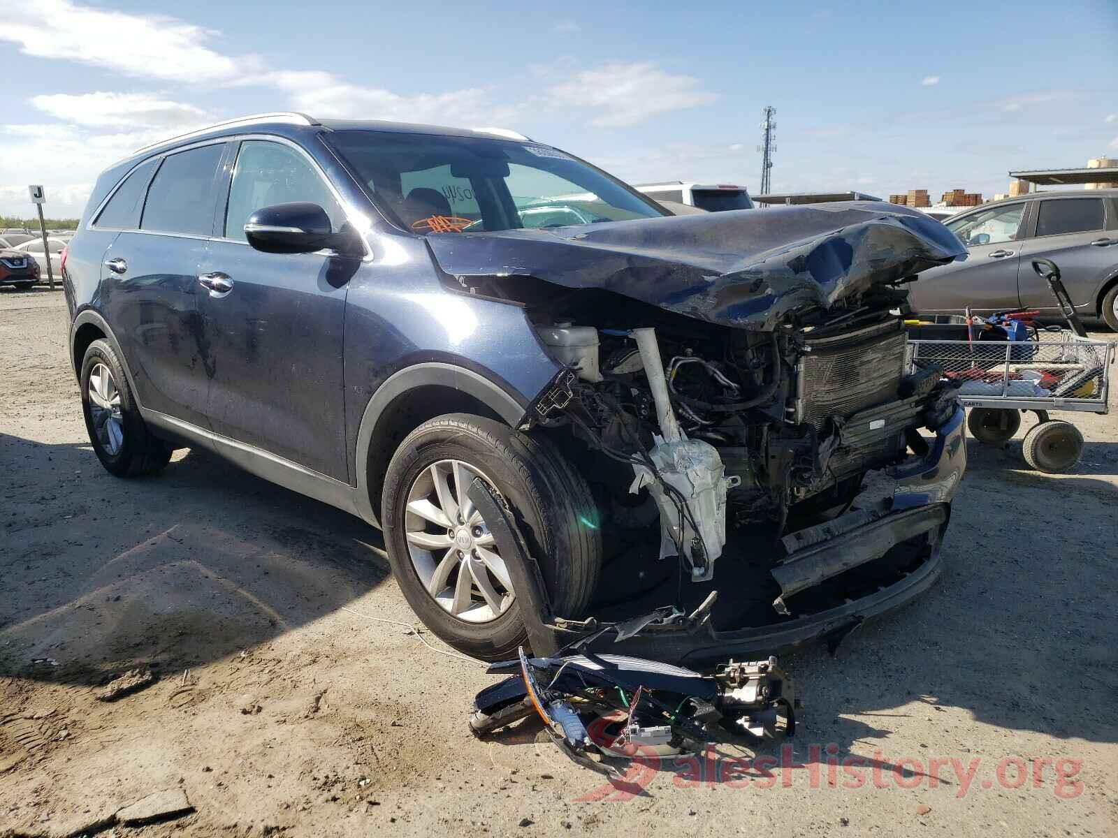 5XYPGDA53JG399459 2018 KIA SORENTO