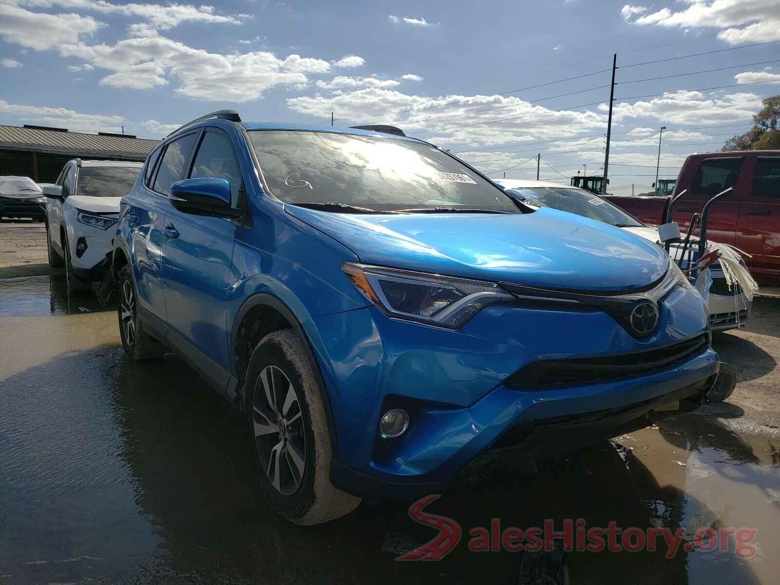 JTMWFREV2HJ711397 2017 TOYOTA RAV4