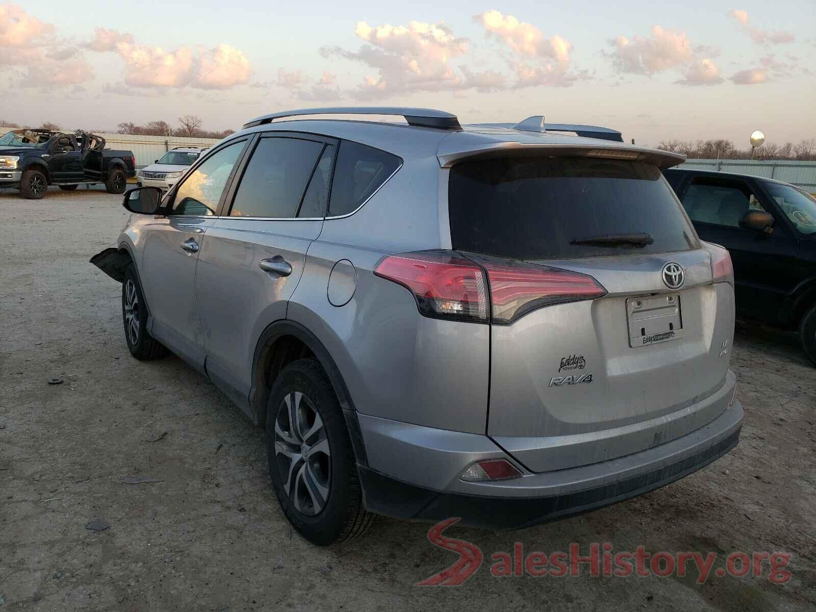 2T3BFREV8JW729084 2018 TOYOTA RAV4