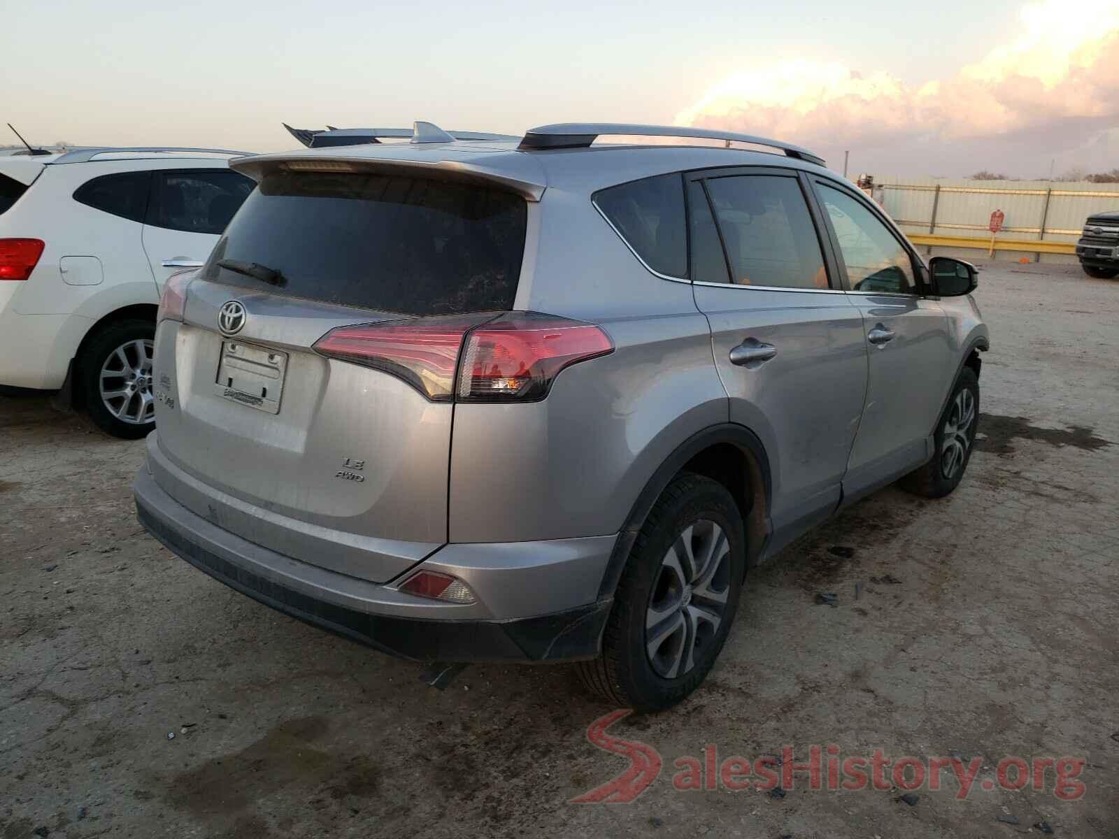 2T3BFREV8JW729084 2018 TOYOTA RAV4