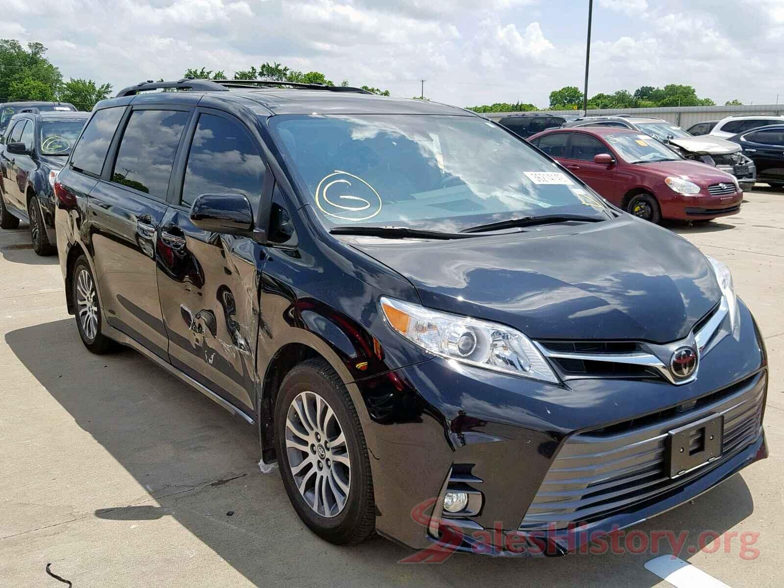 5TDYZ3DC5JS909638 2018 TOYOTA SIENNA XLE