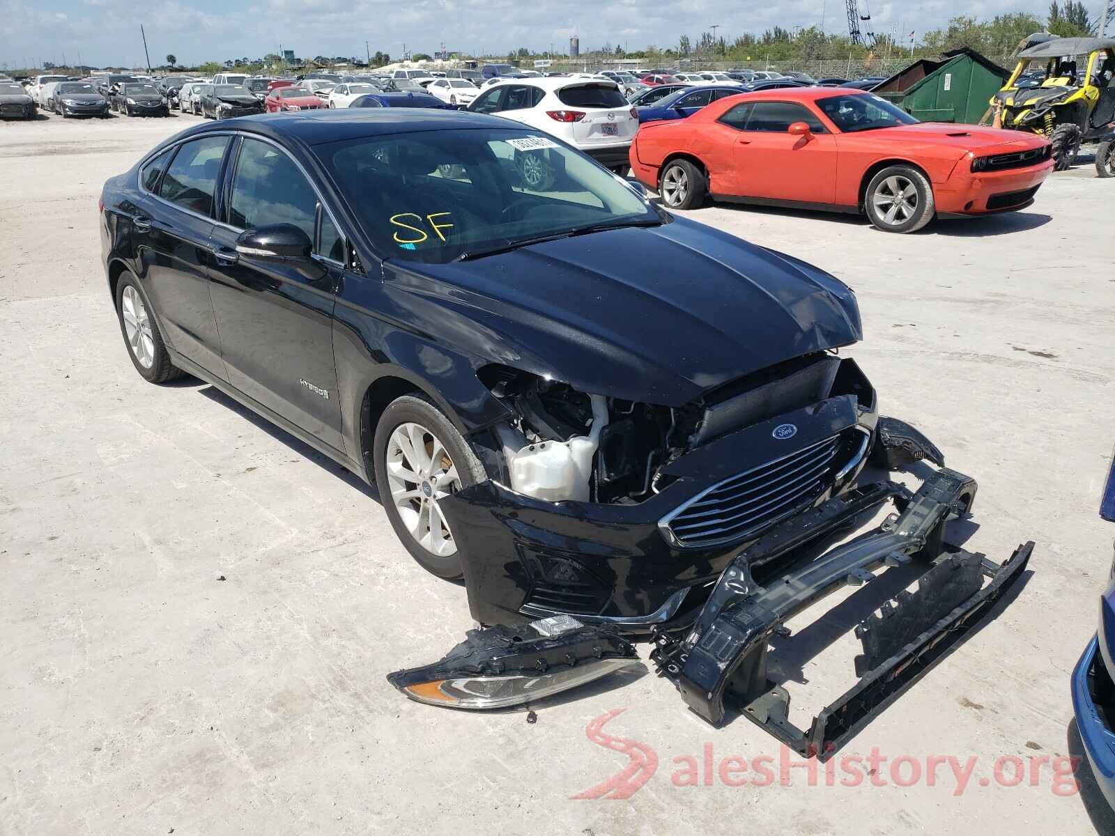 3FA6P0MU5KR137270 2019 FORD FUSION