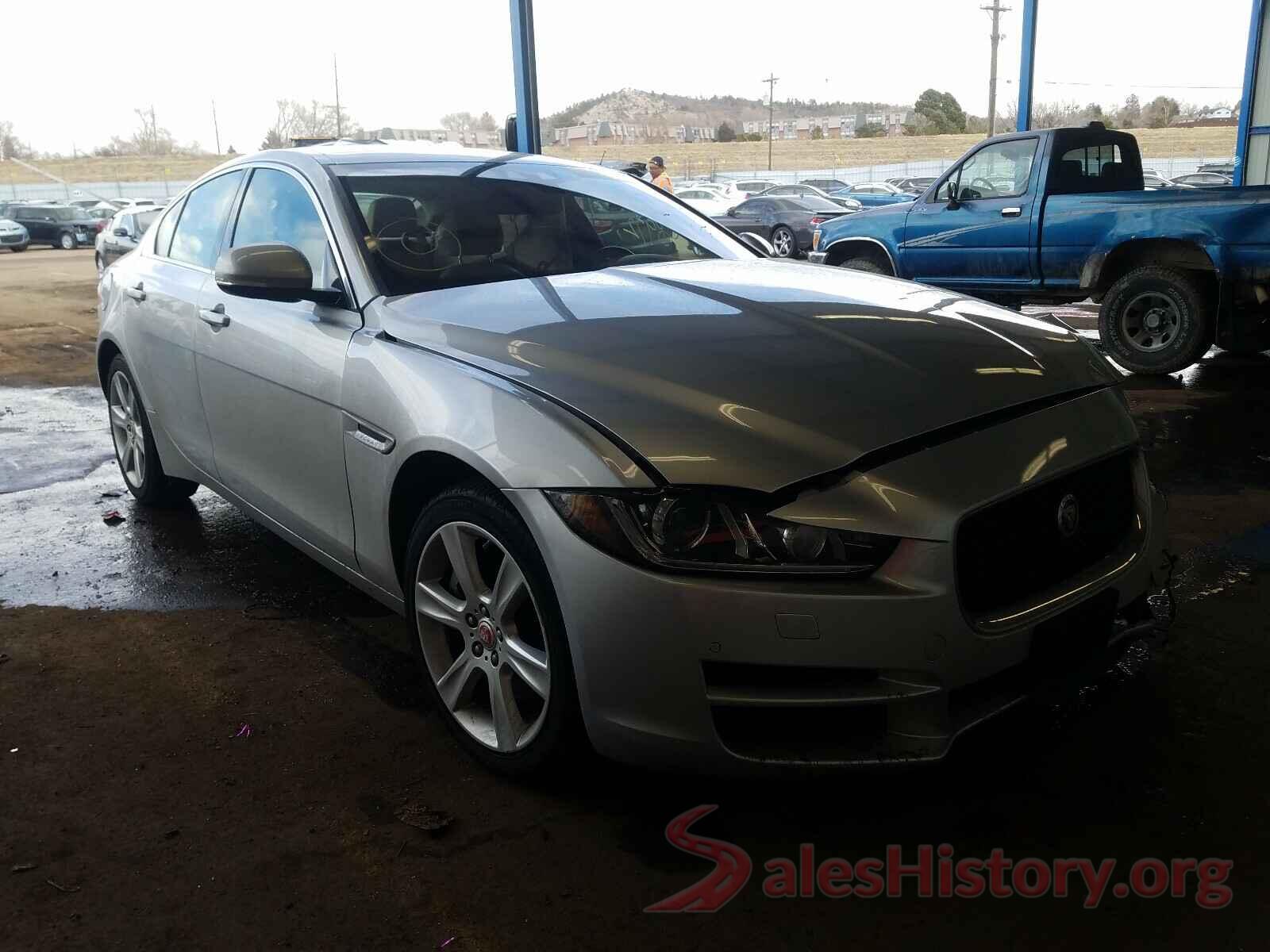 SAJAK4FX3JCP19349 2018 JAGUAR XE