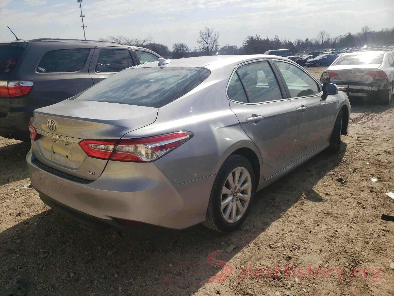 4T1B11HK5KU257812 2019 TOYOTA CAMRY