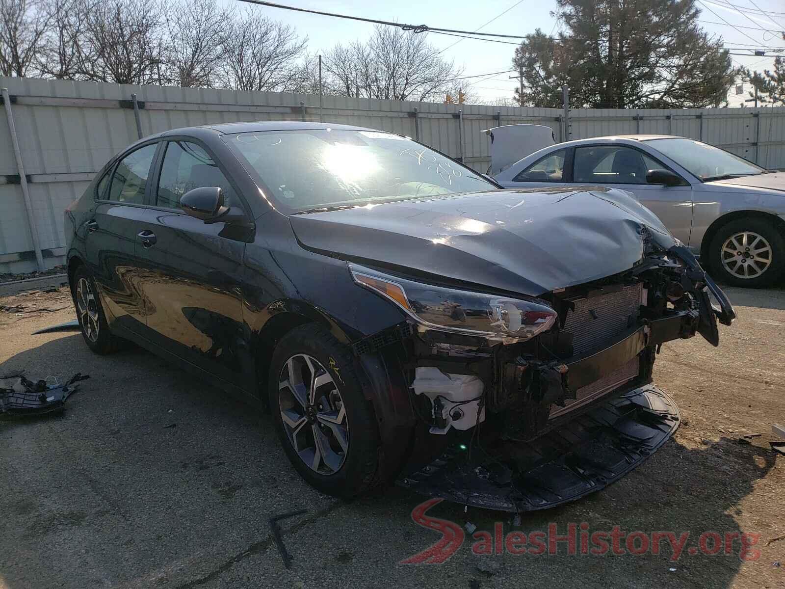 3KPF24AD9KE138286 2019 KIA FORTE