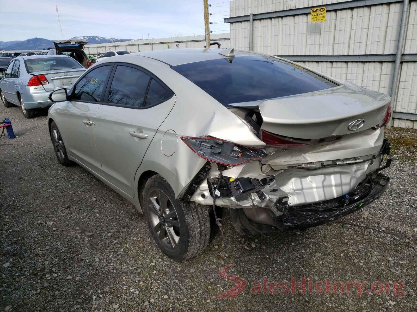 5NPD84LF7HH032718 2017 HYUNDAI ELANTRA