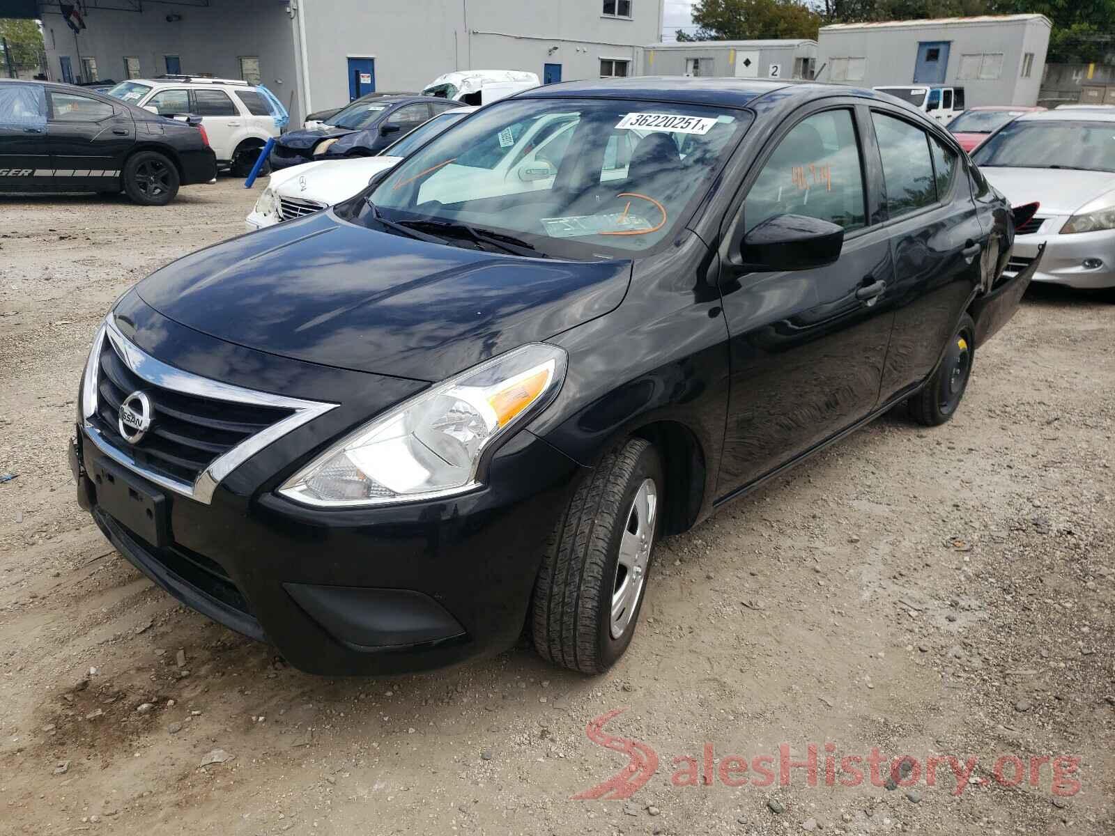 3N1CN7AP2JL882038 2018 NISSAN VERSA